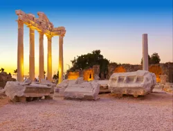 Skip-the-Line Tickets to Temple of Olympian Zeus
